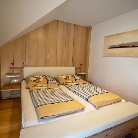 Salza * סנט מרטין אם טננגבירגה